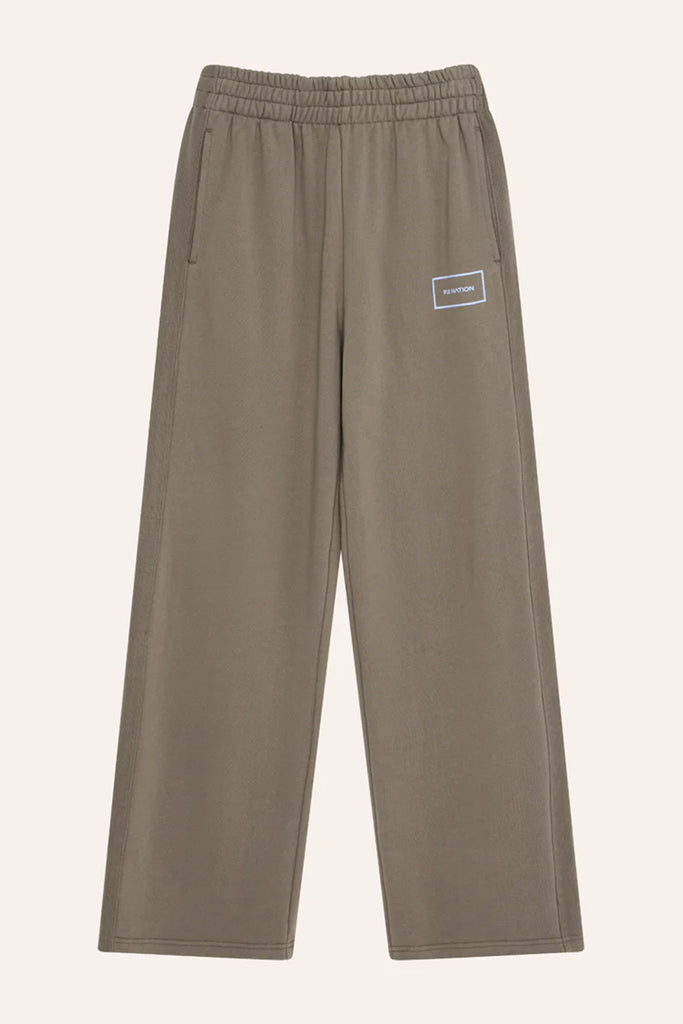 Kite Trackpant | Fawn
