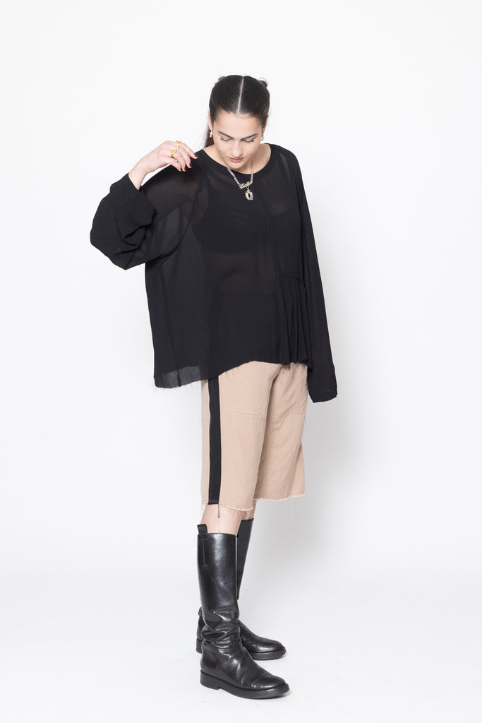 Sting Sweater | Black