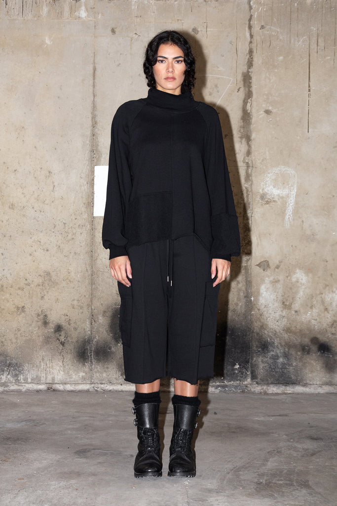 Grounded Sweater | Black