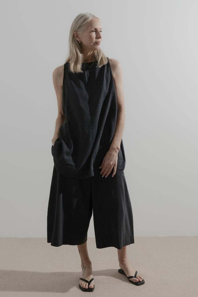 Long Line Short | Black Silk Linen - Company Store