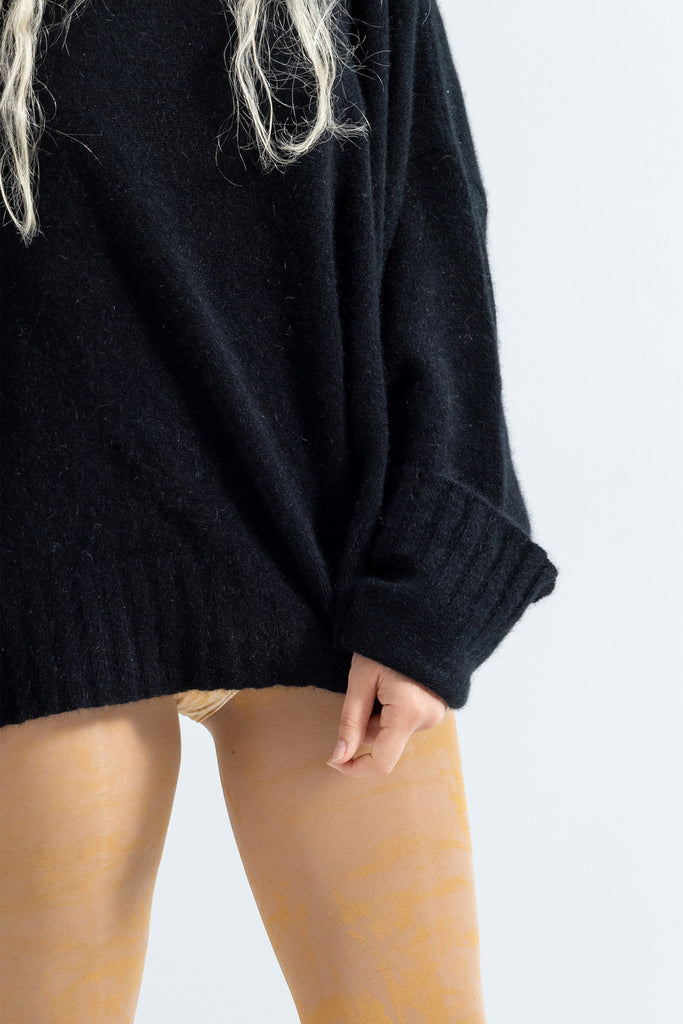 U Crop | Black - Company Store
