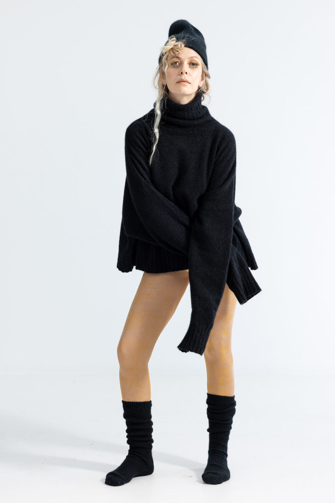 U Turtle Crop | Black - Company Store