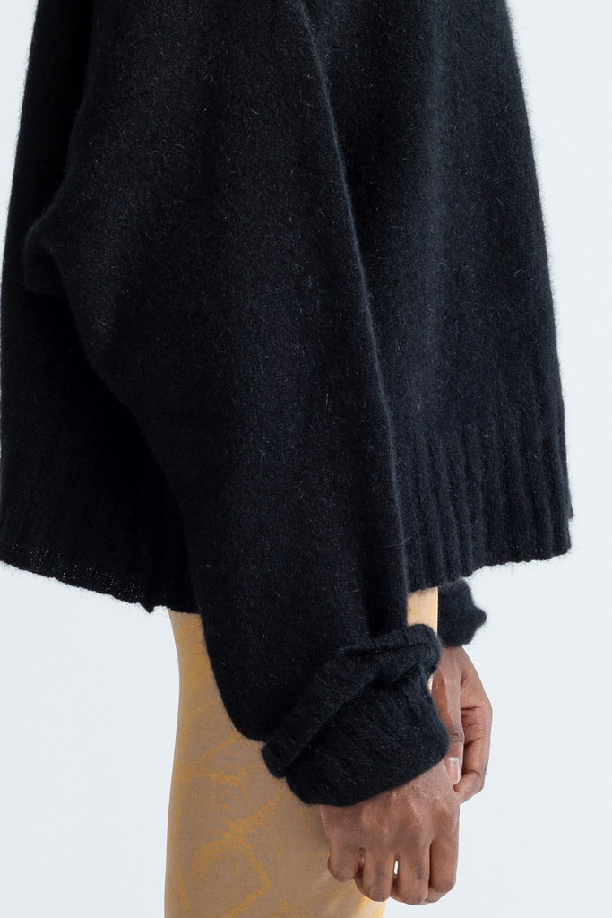 U Turtle Crop | Black - Company Store