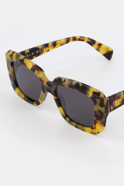 Pia | Tortoise