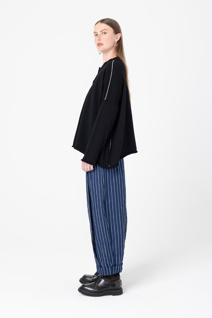 Fine Line Cardigan | Black