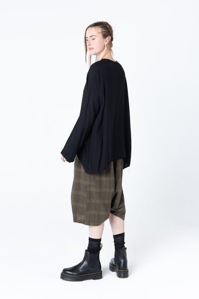 Scratch Sweater | Black Seersucker