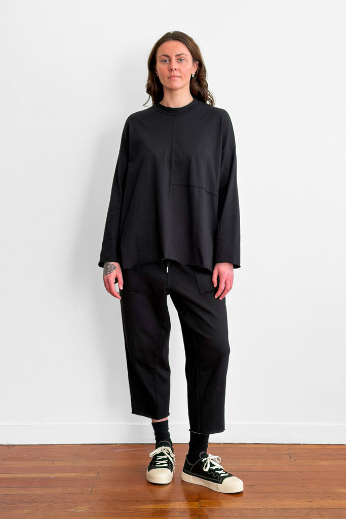 Growth Sweater | Black