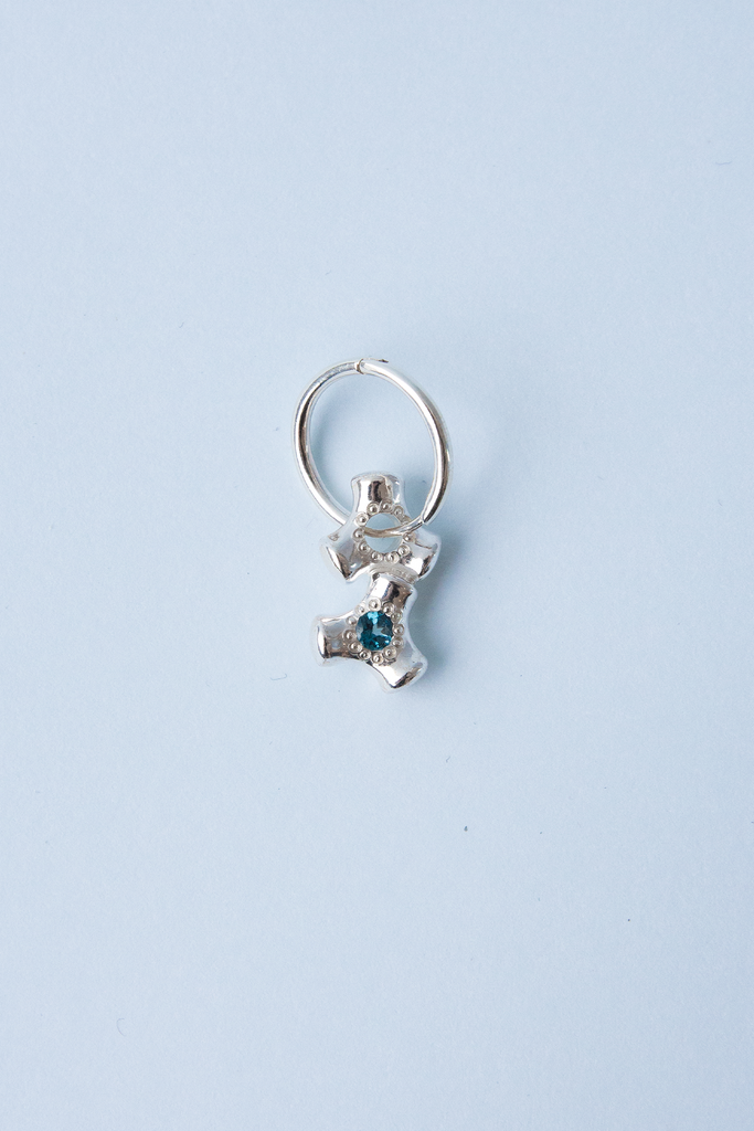 Double Knuckle Sleeper | London Topaz