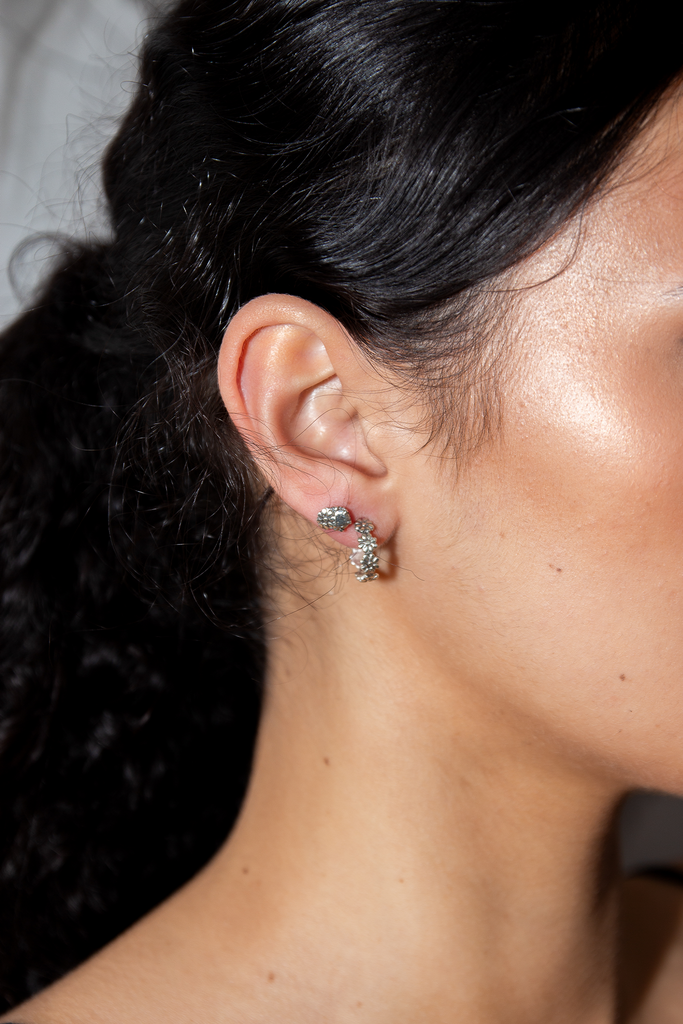 Daisy Chain Hoops | Silver