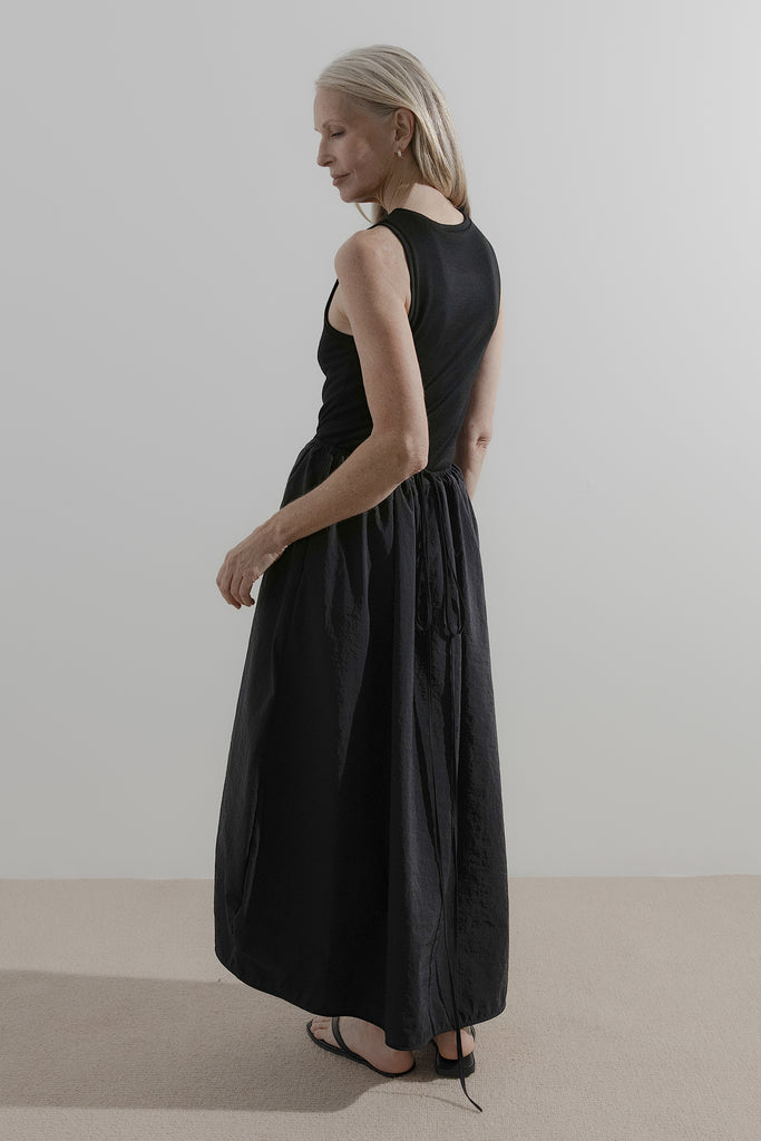 Draw Skirt | Black Nylon - Company Store