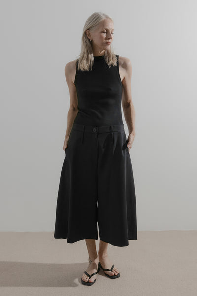 Long Line Short | Black Wool Suiting