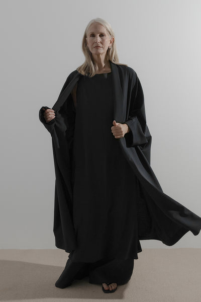Throw Coat | Black