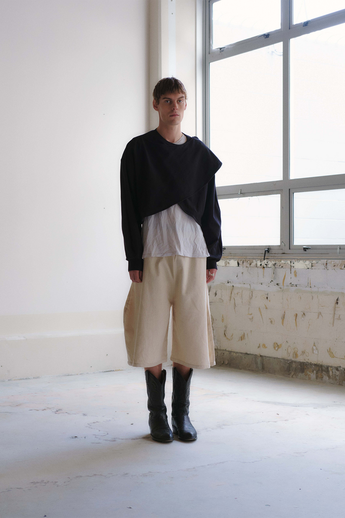 Awasu Top | Black