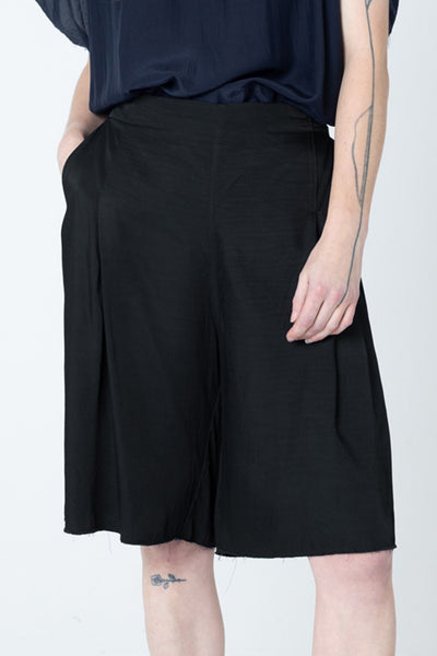 Finish Shorts | Black