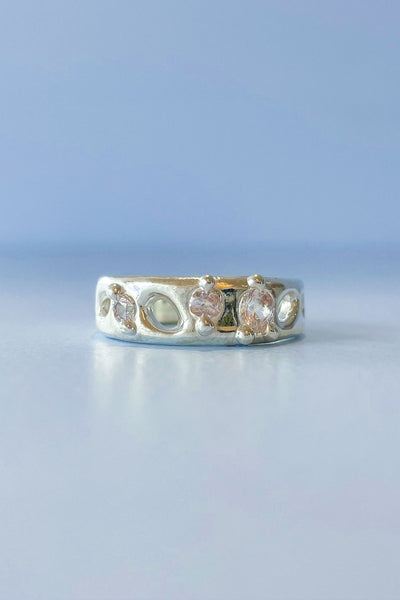 Cavity Ring | Silver/White Sapphire