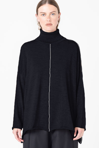 Fine Line Turtle | Black