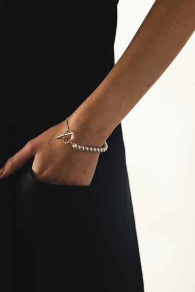 Cherish Bracelet | White Pearls